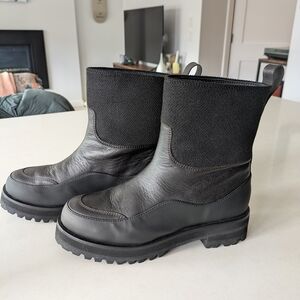 Poppy Barley size 6.5 Black Leather and Knit Ankle Boots